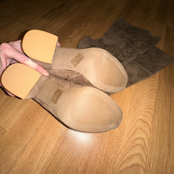 Charlotte Russe Brown Over-the-Knee Block Heel Boots - Picture 2 of 3